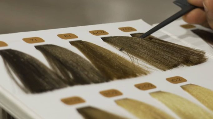 carta de tratamientos con óleos capilares en peluquería ecológica Valencia