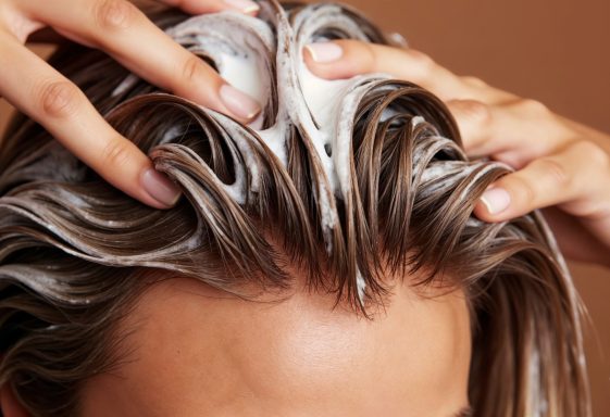 “Productos capilares ecológicos Sentir Natura en peluquería orgánica”